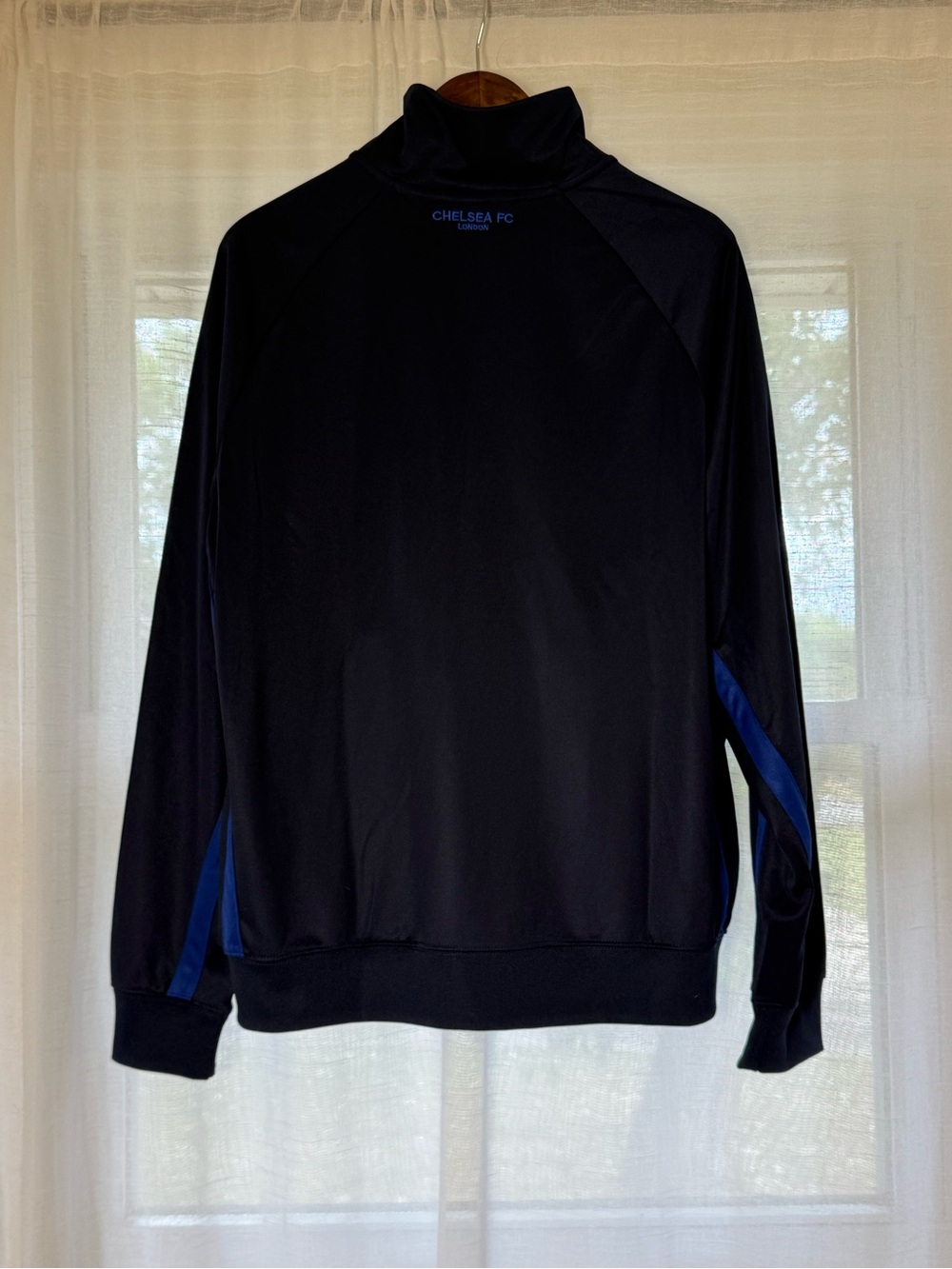 Nike Men’s Chelsea Football Club Blue Lightweight Full-Zip Jacket - Picture 3 of 12
